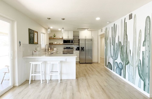Casas Adobes House | Ultimate Retreat at The Fox House with Game Room & Pool