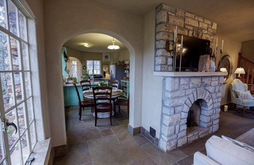 Tahlequah Other | Experience The Franklin Castle with Ocean Views & Breakfast