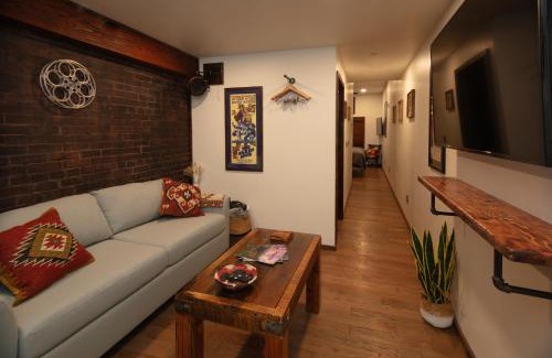 Silverton Hotel | Explore The Frenchman Suites: Family-Friendly 4-Star Retreat