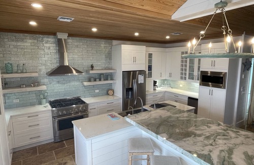 Hope Town House | Discover The Frigate House: Pool, Boat Slip & Beach Access