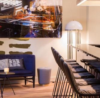 Friedrichstadt Hotel | Explore The Fritz Düsseldorf Königsallee: 4-Star Dining Delight
