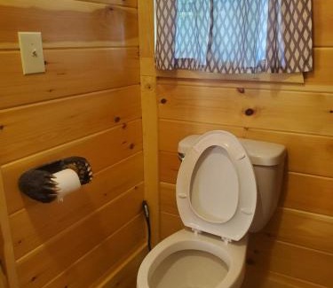 Genoa Ski Chalet | Experience The Frontier: An Amish Built Deluxe Cabin