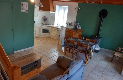 Belvezet House | Pet-Friendly Gîte with High Guest Rating of 9.8/10