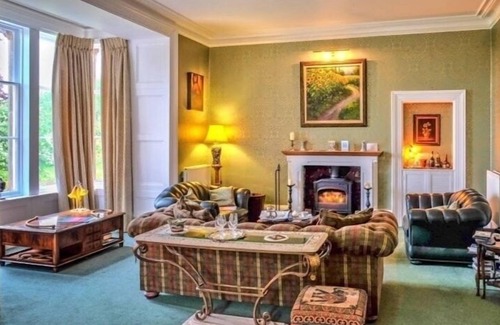Berwick-upon-Tweed Bed & Breakfast | Discover The Gables: 4-Star Haven with Family-Friendly Amenities