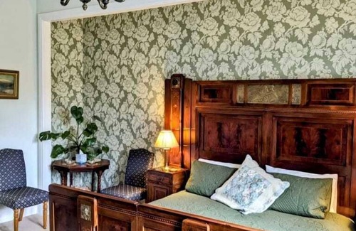 Berwick-upon-Tweed Bed & Breakfast | Discover The Gables: 4-Star Haven with Family-Friendly Amenities