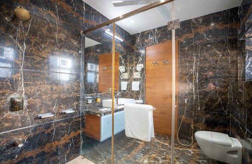 Dhari Hotel | Discover The Gaj Kesri Gir - Top Wildlife Resort Experience