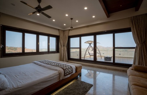 Dhari Hotel | Discover The Gaj Kesri Gir - Top Wildlife Resort Experience