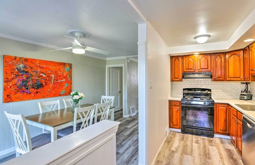 Allentown House | Allentown Retreat: Pet-Friendly Oasis with Spectacular Views