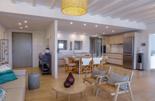 Antiparos Villa | The Gallery Home - Elegant Villa In Antiparos