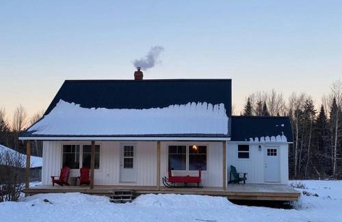 Stoney Creek House | Top-Rated Getaway at The Galloway House - Pet Friendly Retreat