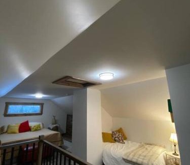 Stoney Creek House | Top-Rated Getaway at The Galloway House - Pet Friendly Retreat