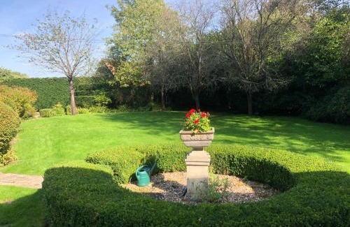 Welwyn House | Pet-Friendly Escape at The Game Keepers Cottage
