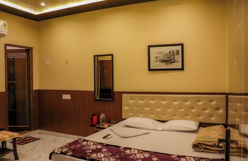Varanasi House | The Ganga Grand PG