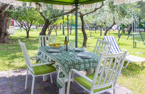 Villammare House | Ideally Located Gangemi House: Steps from the Ocean