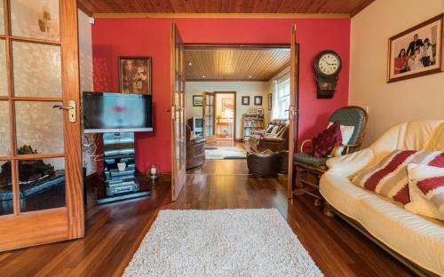 Lecemy Bed & Breakfast | Top-Rated Gap Lodge B&B: Family-Friendly & Accessible Stay