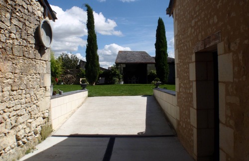 Le Puy-Notre-Dame Cottage | Ocean View Retreat at The Garden Chanoine - Rated 9.6/10
