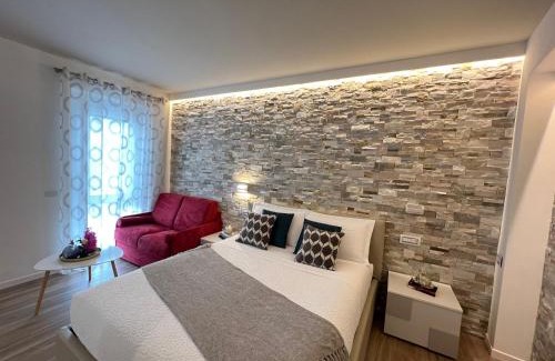 Volastra House | Discover The Garden: Family-Friendly Retreat with 9/10 Rating