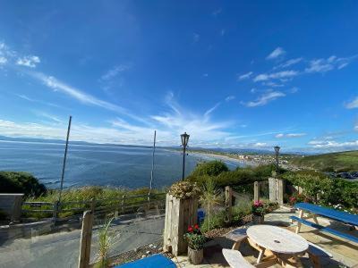 Rossnowlagh Bed & Breakfast | Oceanfront Gaslight Inn with Spa & Restaurant in Rossnowlagh