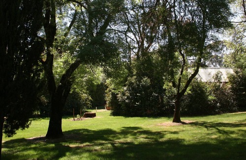 Beechworth House | Pet-Friendly Retreat at The Gate @ Beechworth - Rated 9.8