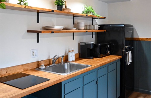 Skaneateles Hotel | Eco-Friendly Retreat at The Gate - Guest Rated 9.8/10