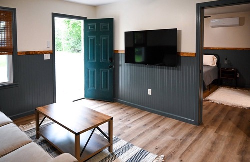 Skaneateles Hotel | Eco-Friendly Retreat at The Gate - Guest Rated 9.8/10