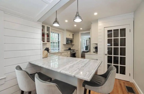 Dedham House | Family-Friendly Stay at The Gatehouse: 3 Bed, 3 Bath Home