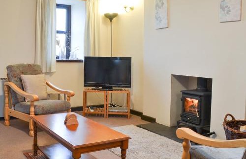 Aberffraw House | Pet-Friendly Retreat at The Gatehouse - Rated 9.2/10!