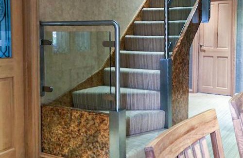 Pagham House | Discover The Gatehouse: Family-Friendly Retreat in the UK