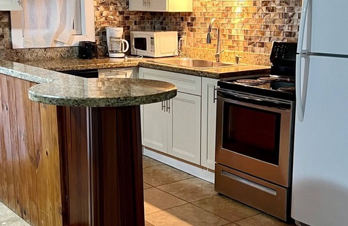 Port Howe House | Oceanfront Gate House with Private Pool and Ocean View