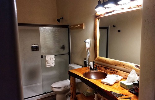 Grand Lake Cabin | Explore The Gateway Inn: Family-Friendly with Spa and Dining