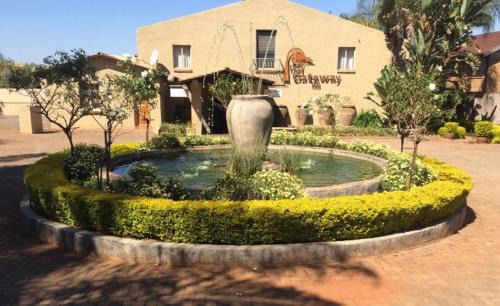 Makhado Bed & Breakfast | The Gateway Inn