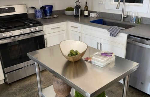 Vesta House | Discover The Gathering Barn: Pet-Friendly Outdoor Retreat