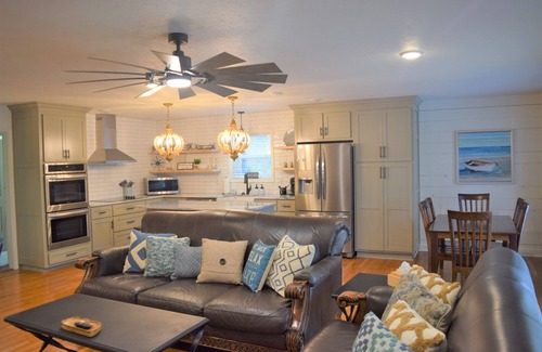 Cullman House | Incredible Gathering Place: Big Lakehouse with Pool & Dock
