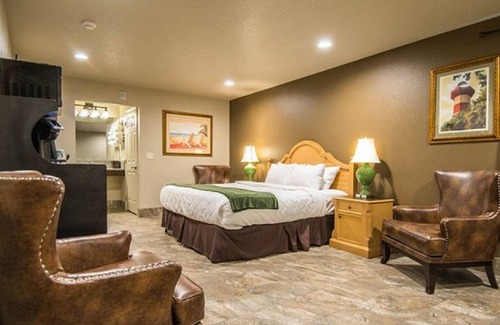 Dunnellon Hotel | Experience Comfort at The Gator Den Motel - Rated 9.2/10