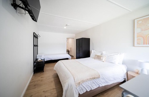 Tallangatta Hotel | The Gatta Inn