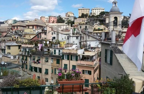 Genoa Historical Centre Apartment | Discover The Gecko: Rooftop Views, Spa and Breakfast Awaits