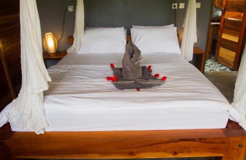 Moni House | Exceptional Geckos Homestay: Pet & Child Friendly Retreat