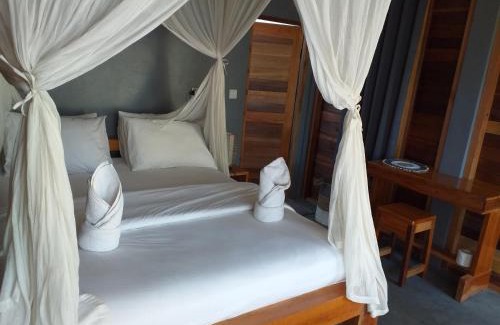 Moni House | Exceptional Geckos Homestay: Pet & Child Friendly Retreat