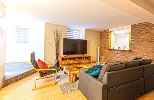 Shaughnessy Village Apartment | Explore The Genesis Condo in Downtown Montreal