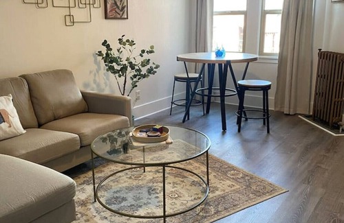 Downtown Klamath Falls Apartment | The George 316 an Art Deco Escape
