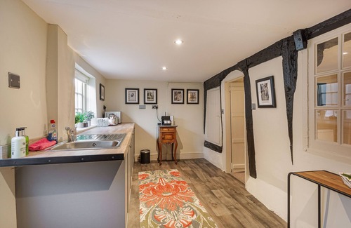 Dorchester-on-Thames Hotel | Cozy Stay at The George Hotel, Dorchester-on-Thames