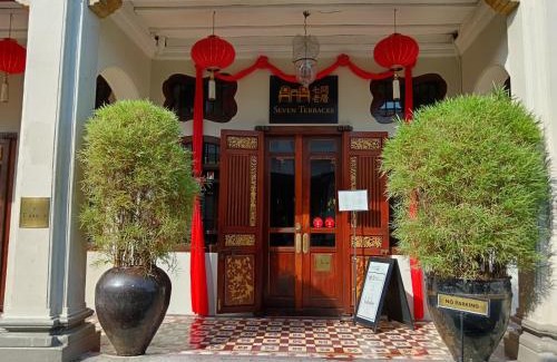 Historic George Town House | The Georgetown Green Gates