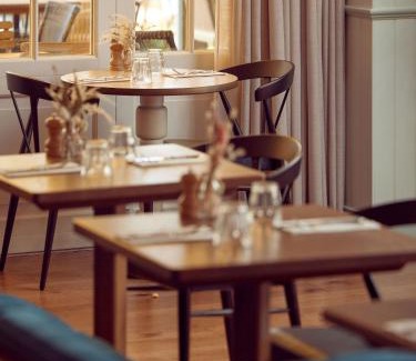 Haslemere Hotel | Highly Rated The Georgian in Haslemere, Surrey Awaits You