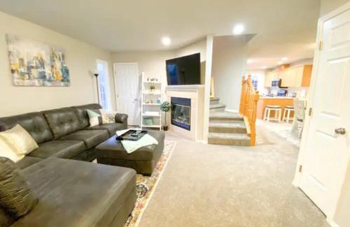 Southeast Boise House | Inviting Getaway SE Boise Condo Near Greenbelt & Bown Crossing