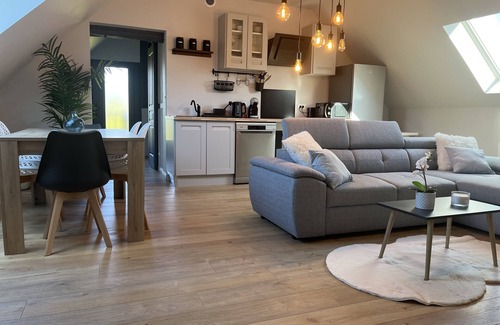 Yville-sur-Seine Apartment | Experience The Gîte du Verger: Spa Retreat by the Seine