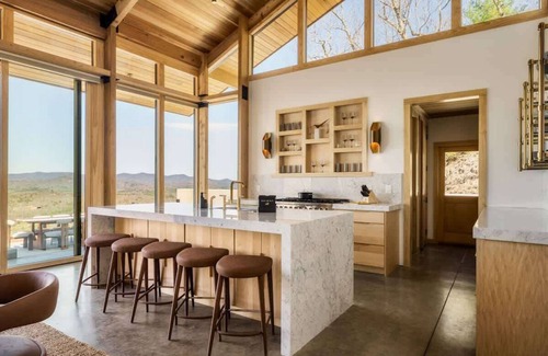 Natures Courtyard Cabin | The Glass Frame - Peak Elegance & Luxury