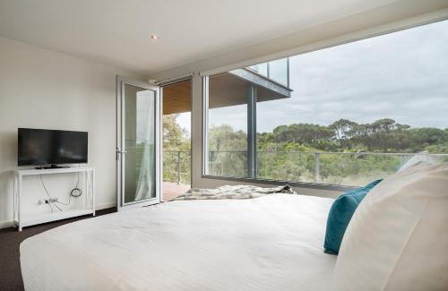 St. Andrews Beach House | Experience The Glasshouse: Sunday Stays with Ocean Views