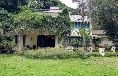 Salem Resort | Discover The Glazebrooke Bungalow with Delightful Breakfast
