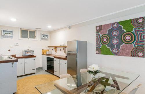 Murwillumbah House | The Glenelg Whole Residence - 8 persons