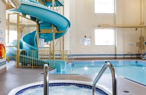 Lynnwood Ridge Hotel | Discover The Glenmore Inn & Convention Centre Retreat